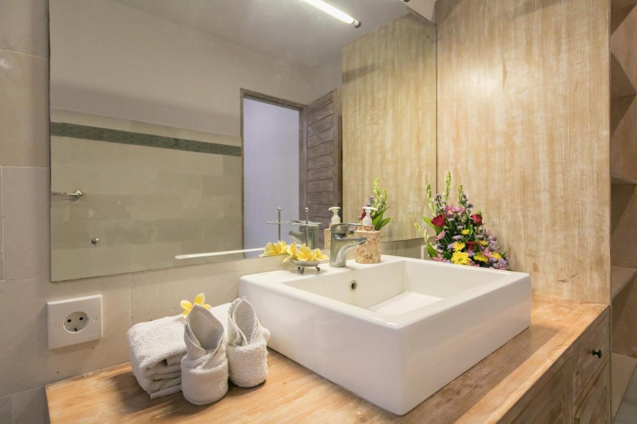 Villa Briana Seminyak By Villas R Us Luaran gambar